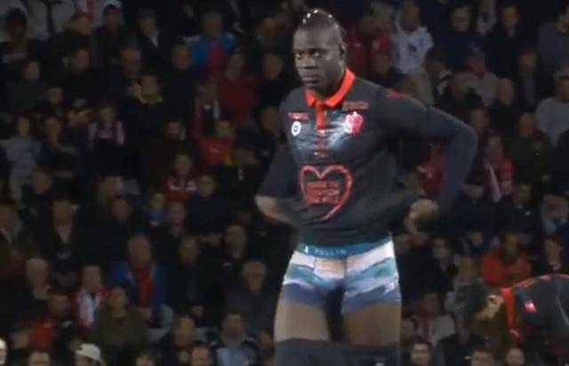 帕夫洛维奇：偶像是C罗；未来希望成为拜仁和德国的常规首发