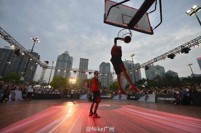 虎父无犬子，路易斯-布冯代表捷克U19上演帽子戏法