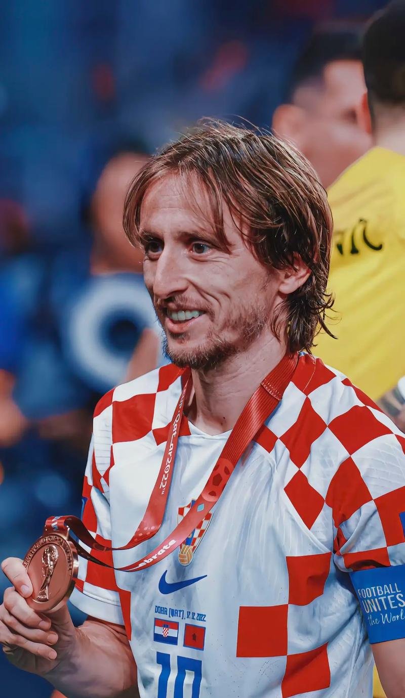 卡塞米罗：巴西队确实需要内马尔，前提是他必须保持健康