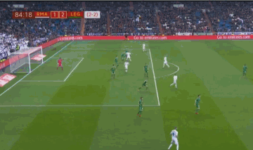 半场战报：博洛尼亚1-2克雷莫内塞，奥尔索利尼点射，瓦尔迪、帕耶罗破门