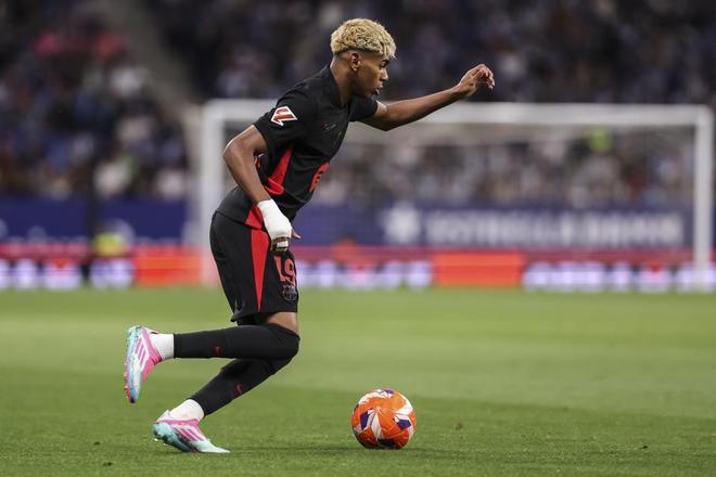 索尔巴肯：圣西罗为哈兰德鼓掌是顶级礼遇；挪威将进入新时代