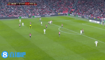 斯洛特：萨拉赫有权不满但不该向媒体说 俱乐部需要做出处理