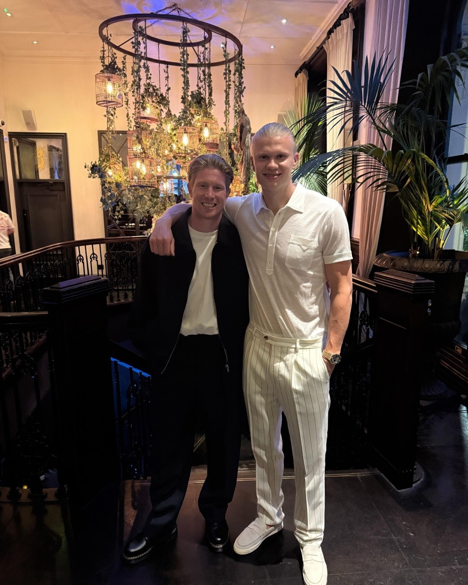 攻守兼备助博洛尼亚斩落领头羊那不勒斯，卢库米当选全场最佳