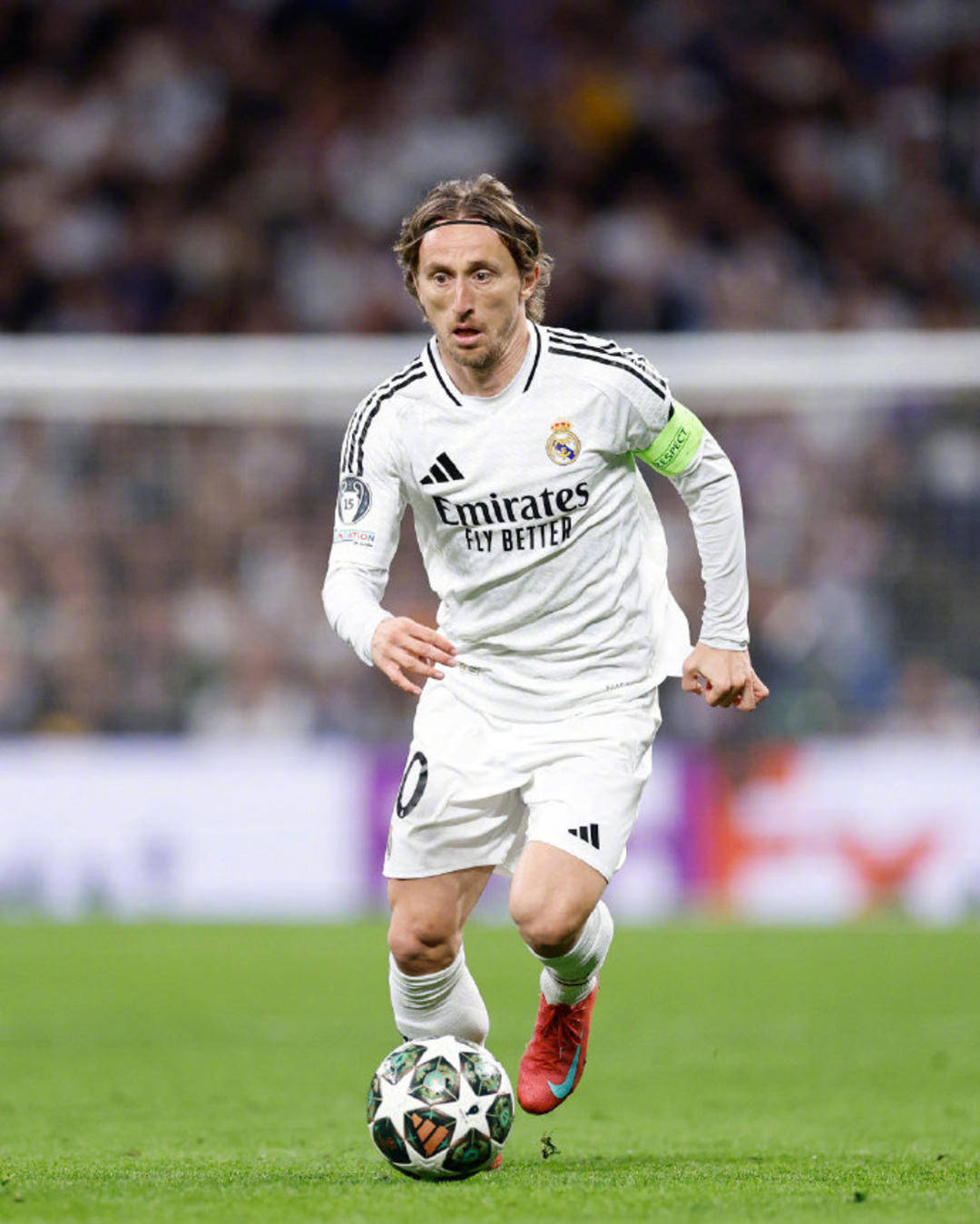 赫内斯：巴萨的债务超过13亿欧元，但在西甲却相安无事